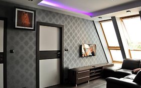 Nj Apartament